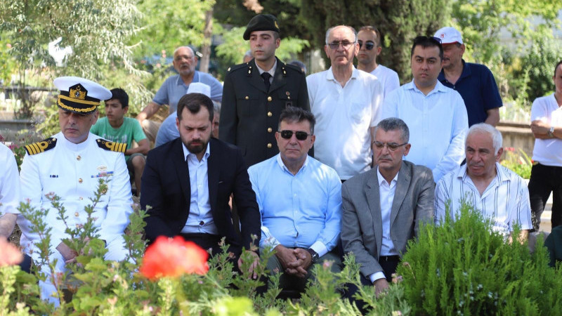 15 Temmuz Şehidi Şükrü Bayrakçı Mezarı Başında Dualarla Anıldı