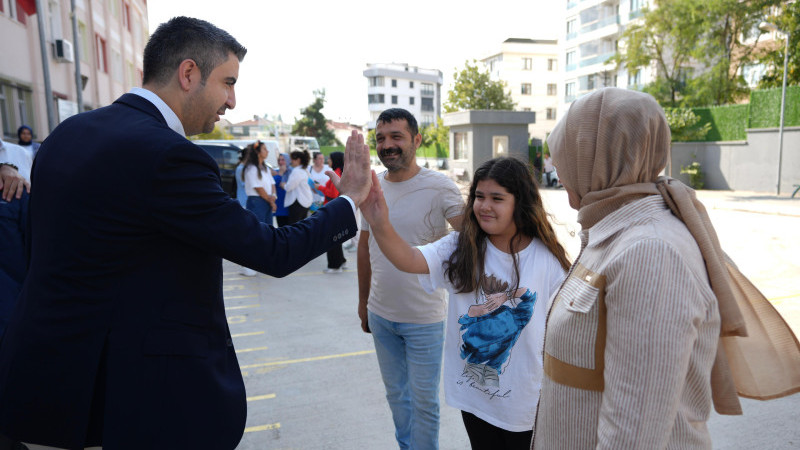 Kartal Belediyesi’nden Okullarda Kapsamlı Temizlik Çalışması