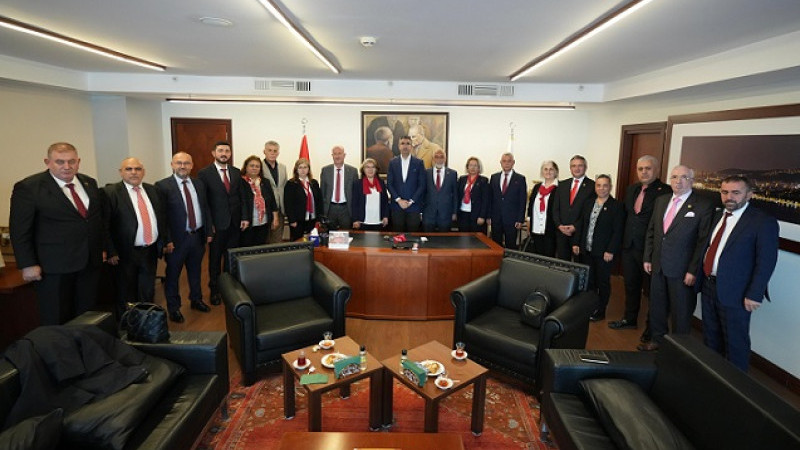 Kartallı Muhtarlardan Başkan Yüksel’e Ziyaret